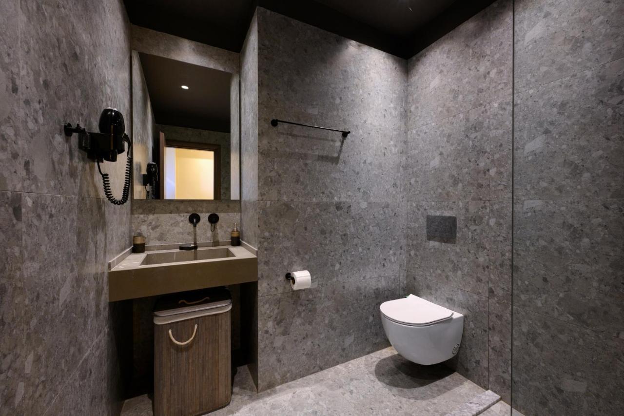 Seven Keys Luxury Suites Achílleion Exterior foto